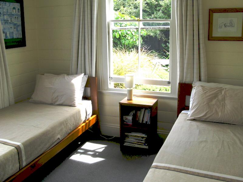 Kowhai A Bedroom 2